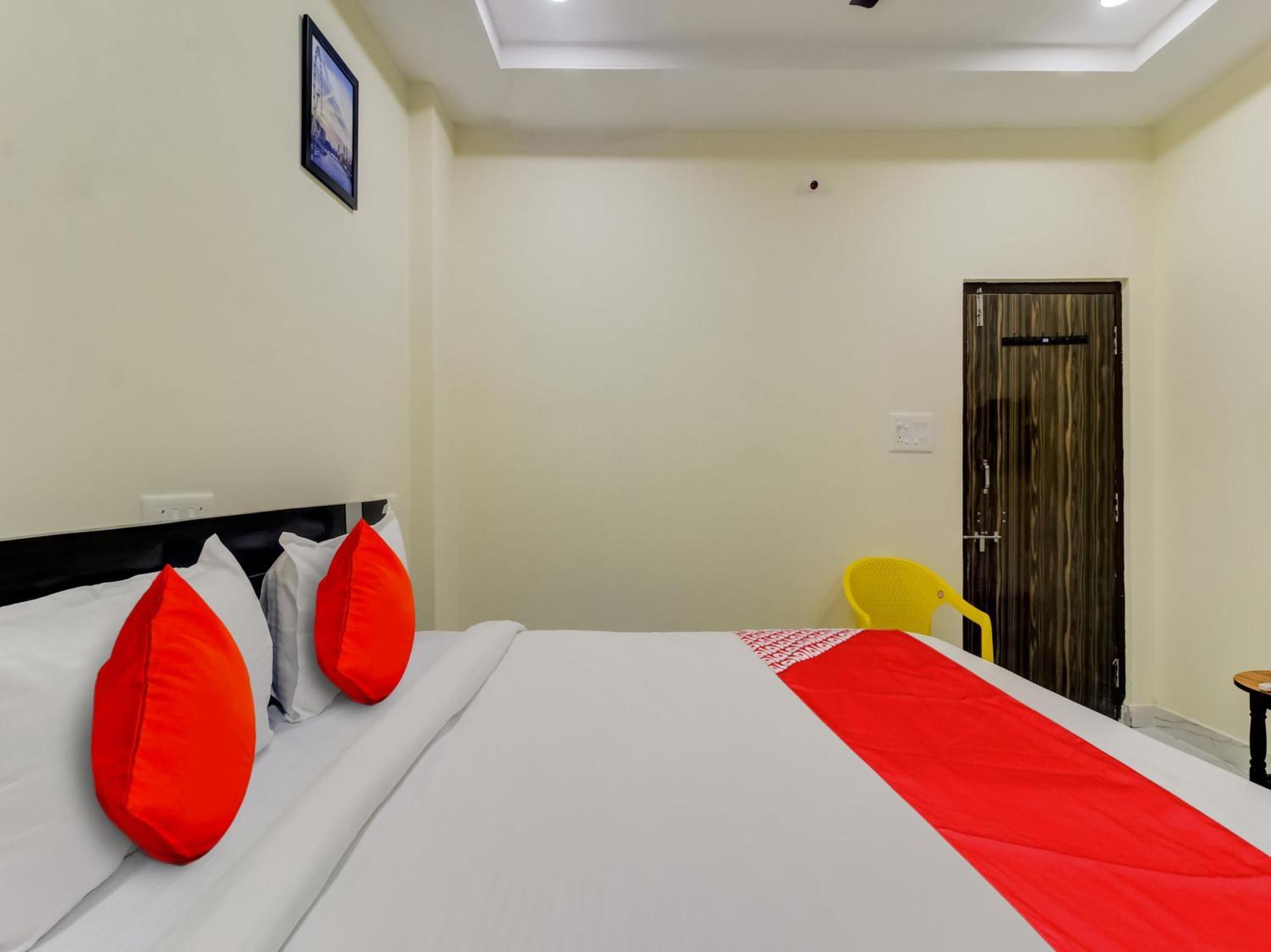Super Hotel O Sri Nirvana Pride Ibrahimpatan Exteriér fotografie