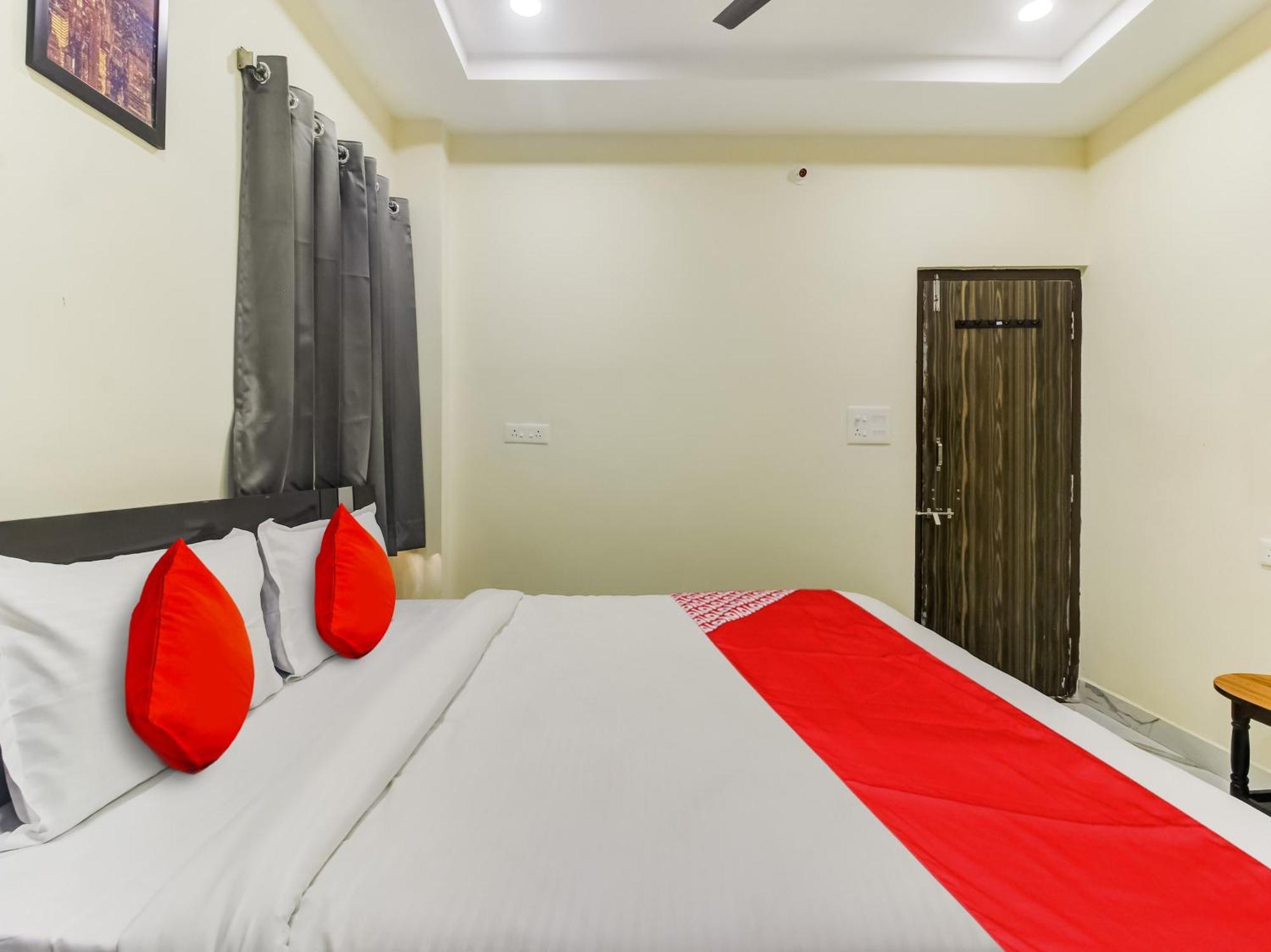 Super Hotel O Sri Nirvana Pride Ibrahimpatan Exteriér fotografie