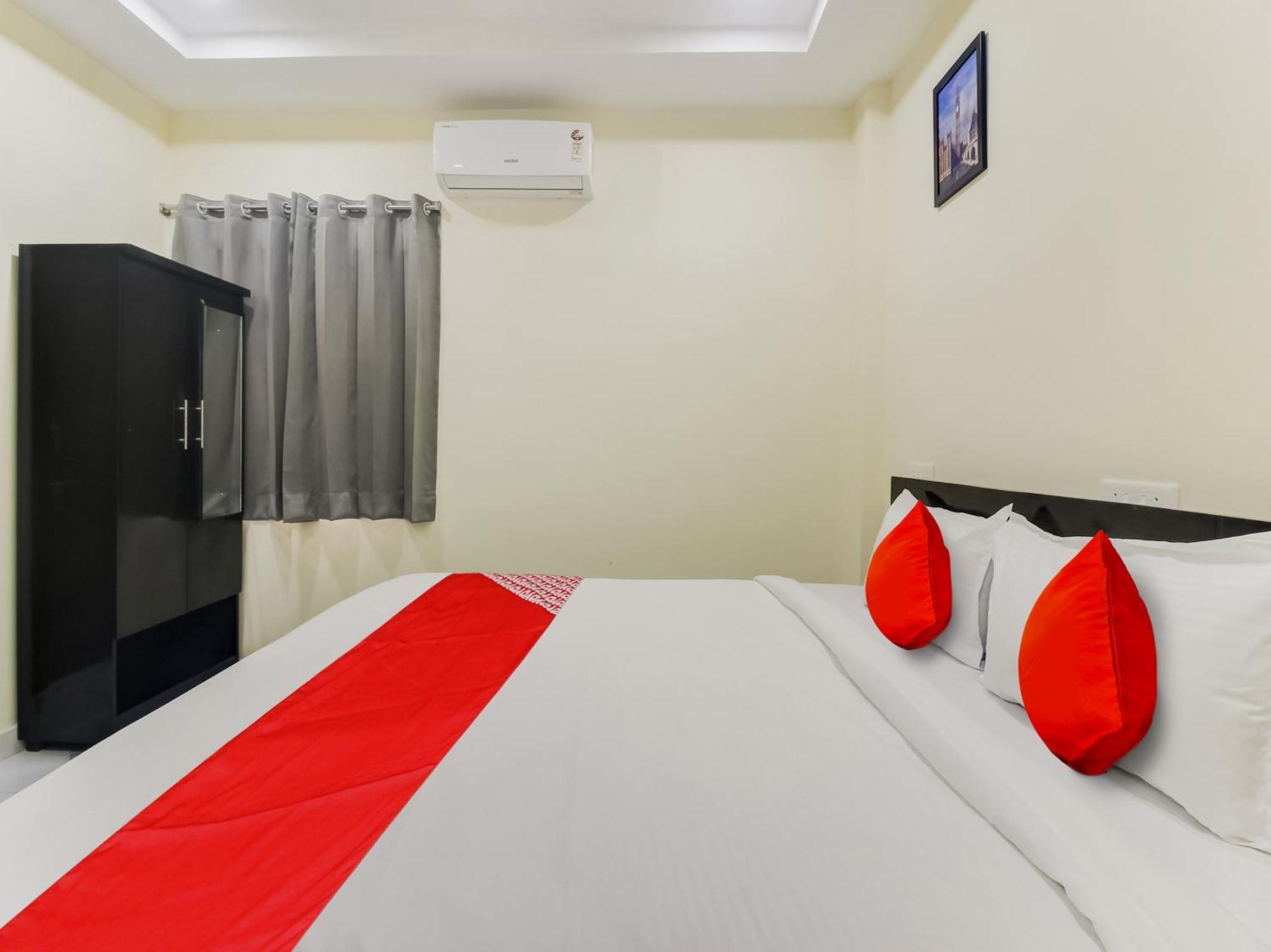 Super Hotel O Sri Nirvana Pride Ibrahimpatan Exteriér fotografie
